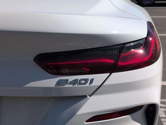2026 BMW 8 Series 840i - Photo 18