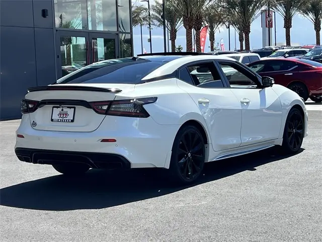 2021 Nissan Maxima SR photo 6
