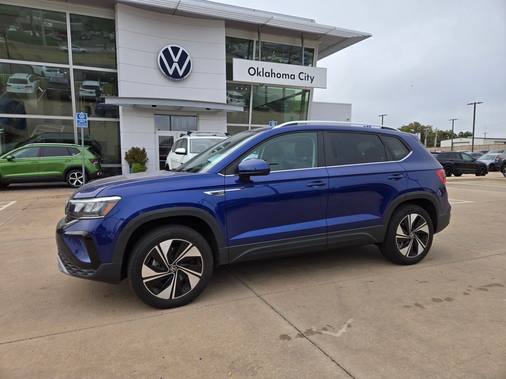 2024 Volkswagen Taos 1.5T SE