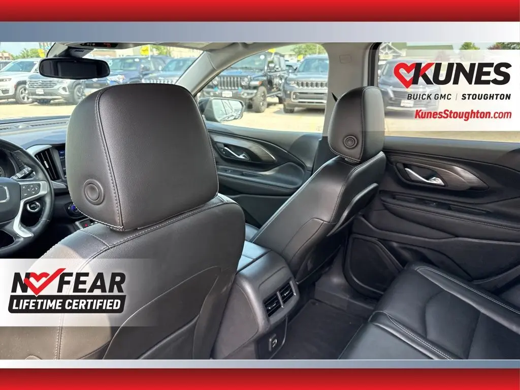 2023 Gmc Terrain SLT photo 25