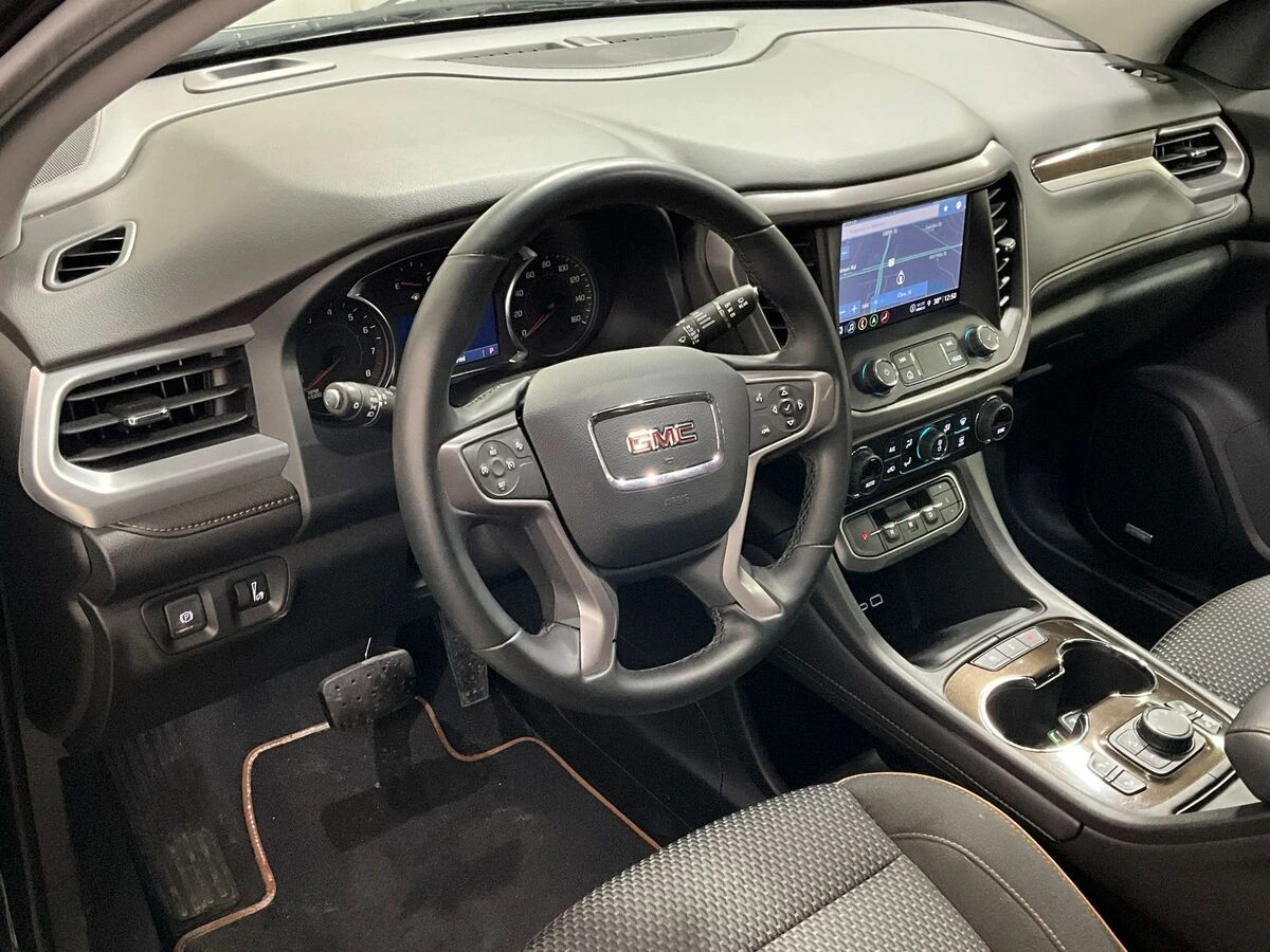 2023 GMC Acadia AT4 - Photo 15