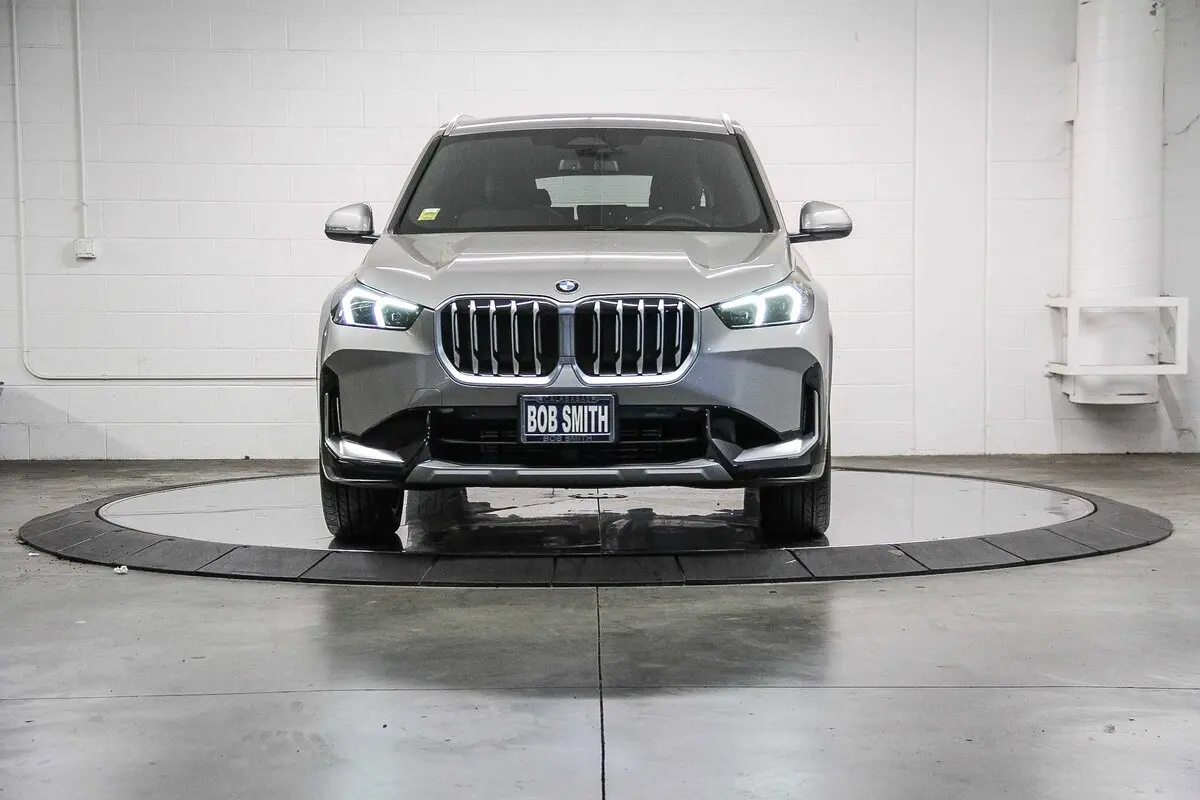 2025 Bmw X1 XDrive28i photo 2