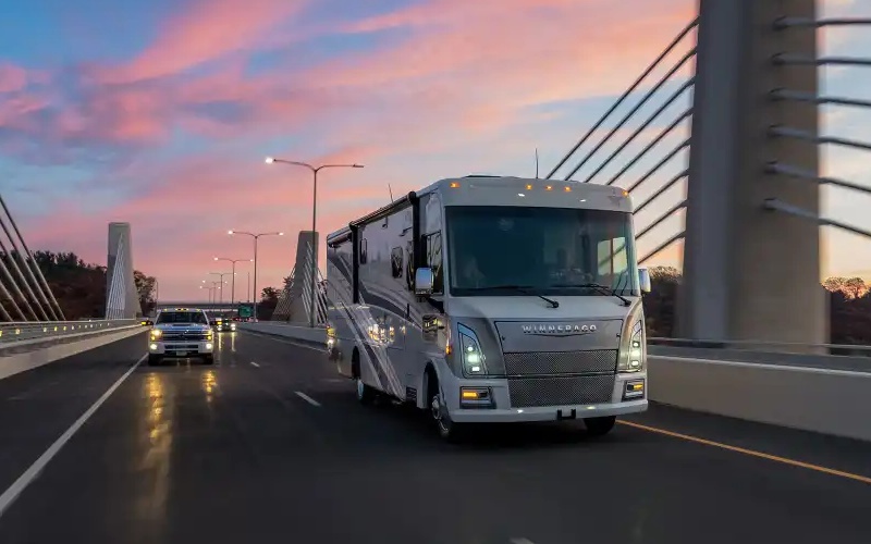 Family-Friendly Layouts and Confident Handling in the 2026 Winnebago Adventurer F-53 for Chicago, IL Getaways