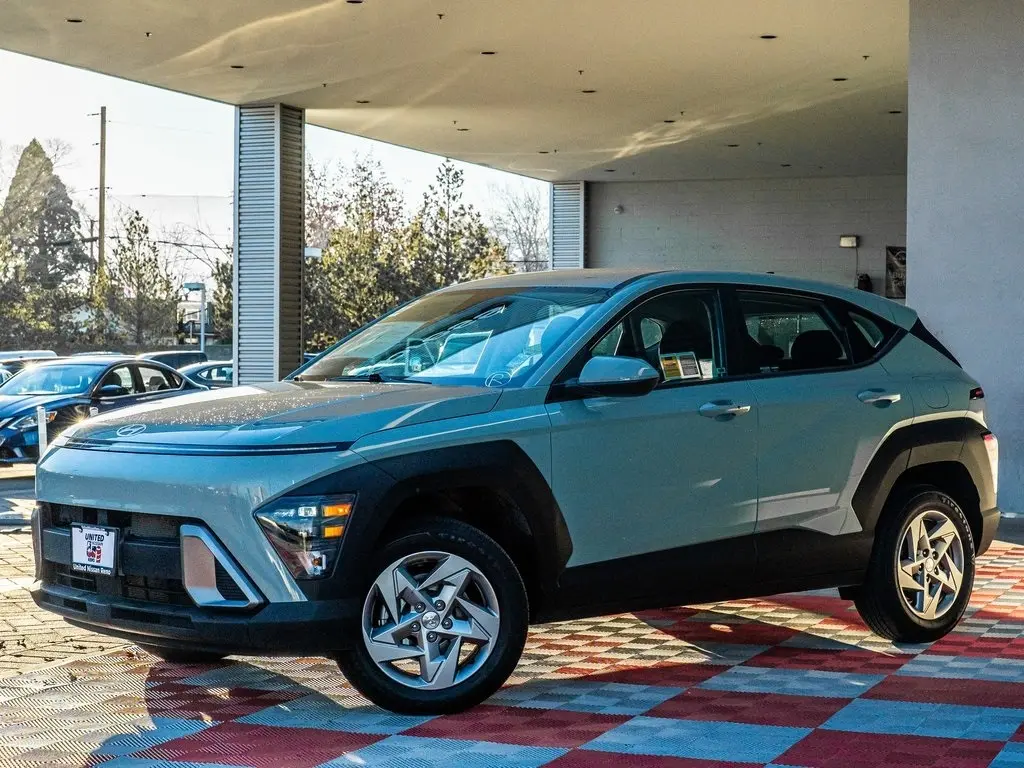 2024 Hyundai Kona SE