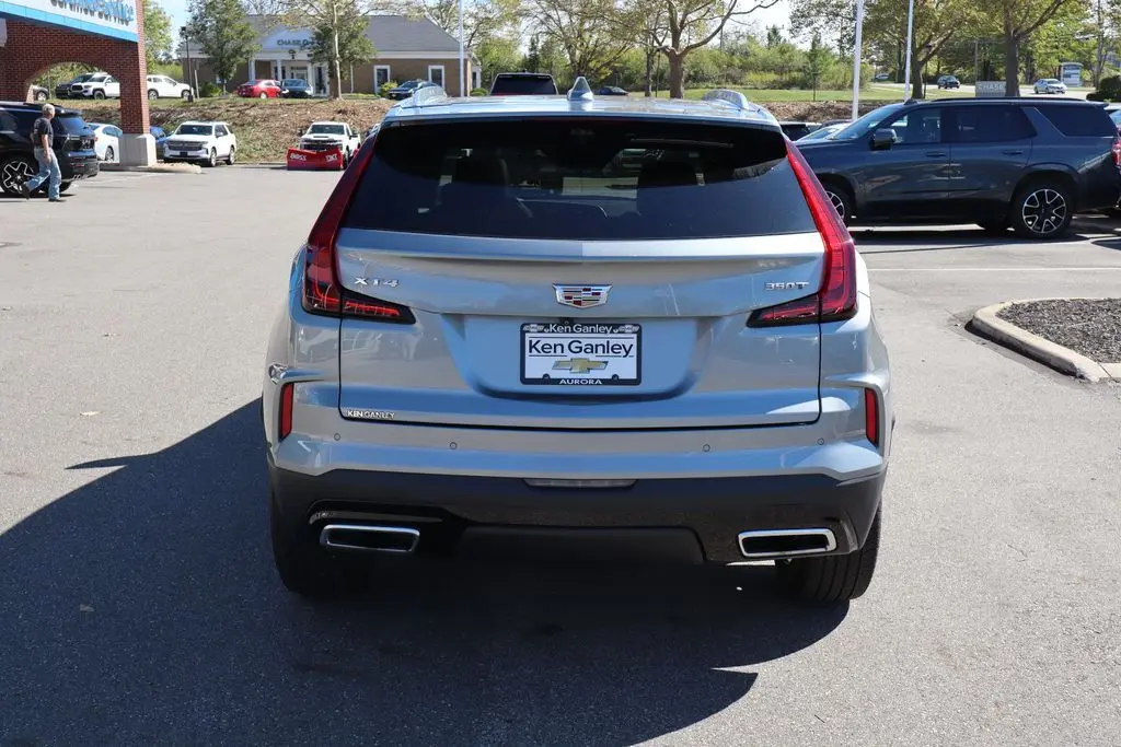 2024 Cadillac XT4 Premium Luxury photo 29