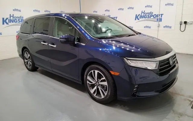 Used 2022 Honda Odyssey Touring with VIN 5FNRL6H86NB024193 for sale in Kingsport, TN