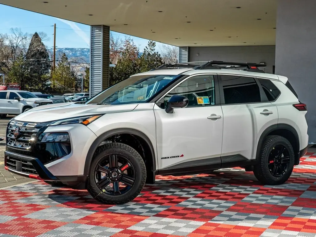 2026 Nissan Rogue Rock Creek's photo
