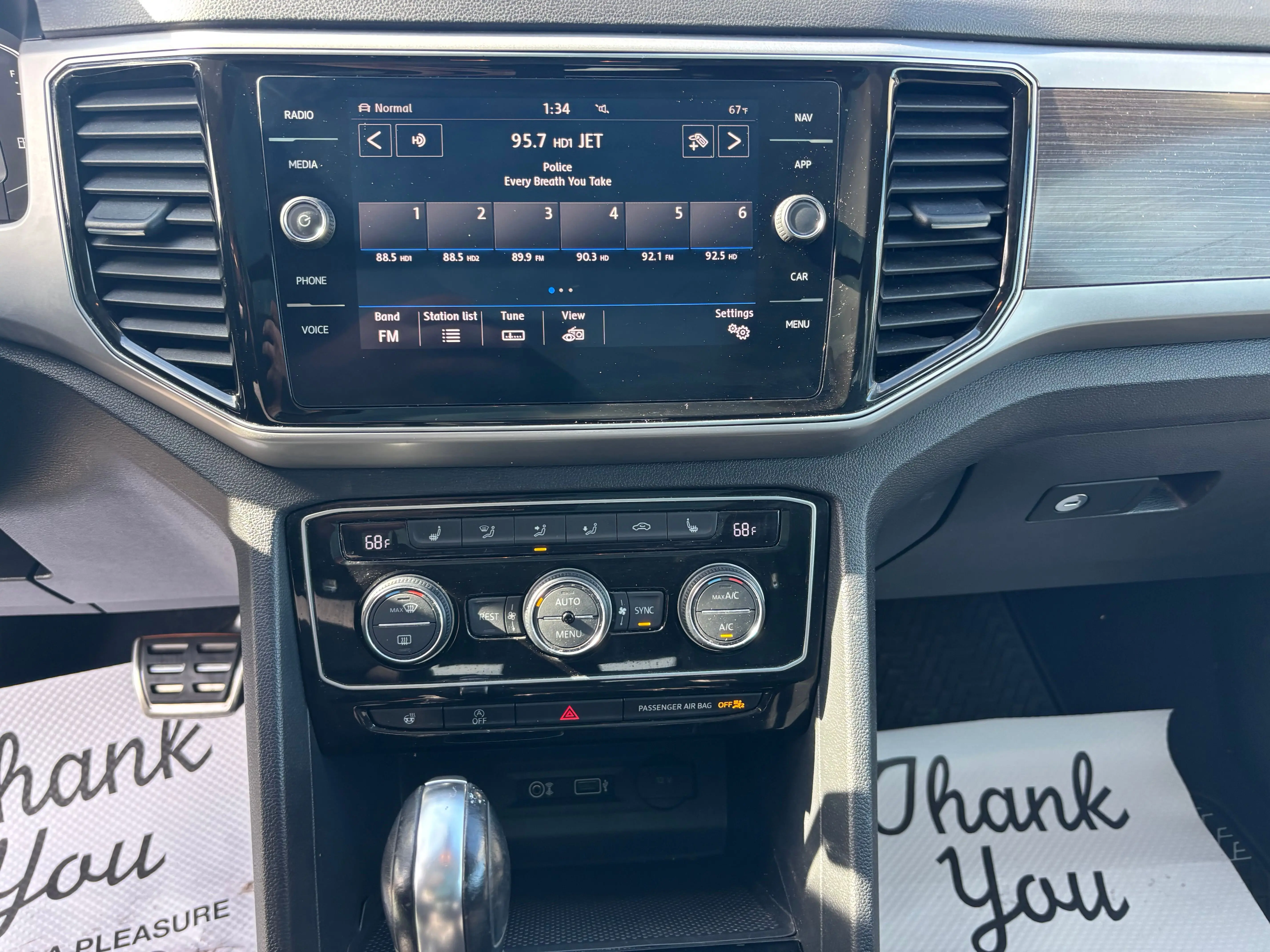 2019 Volkswagen Atlas V6 SEL R-Line photo 5