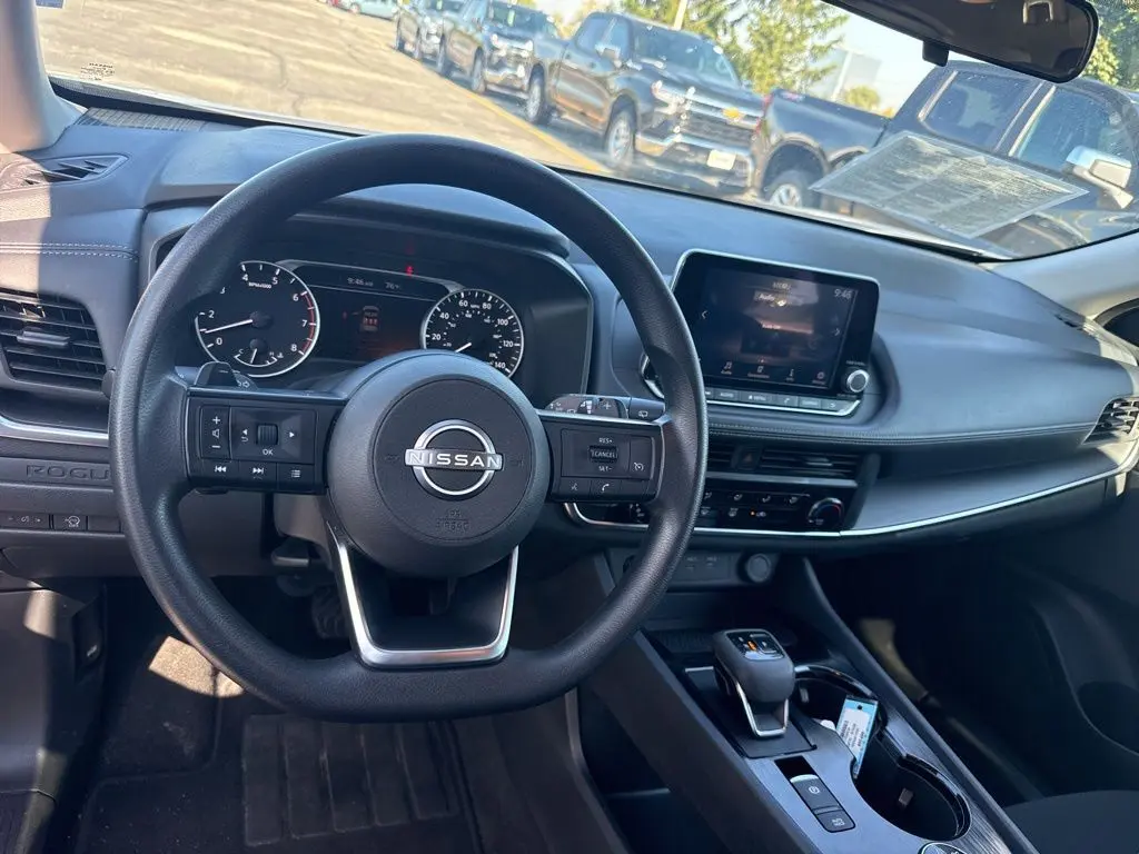 2024 Nissan Rogue S photo 35