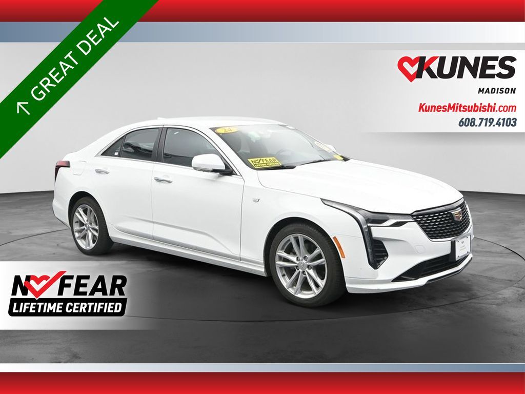 2024 Cadillac CT4 Luxury