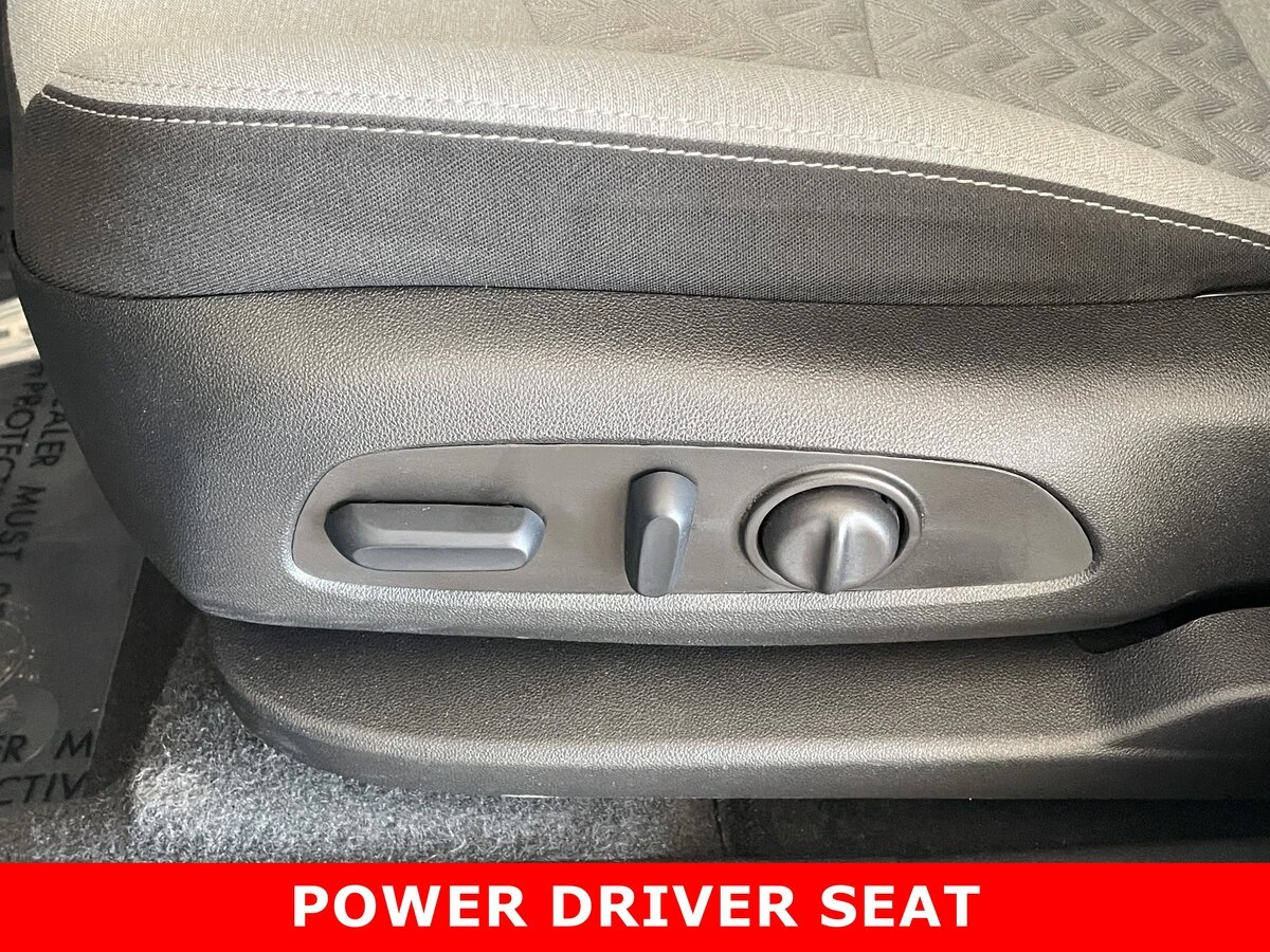2024 Chevrolet Equinox LS - Photo 17