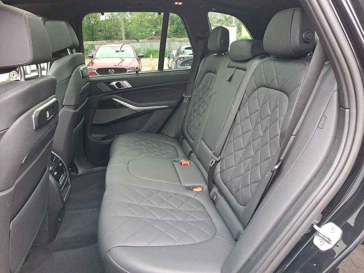 2025 BMW X5 40i - Photo 8