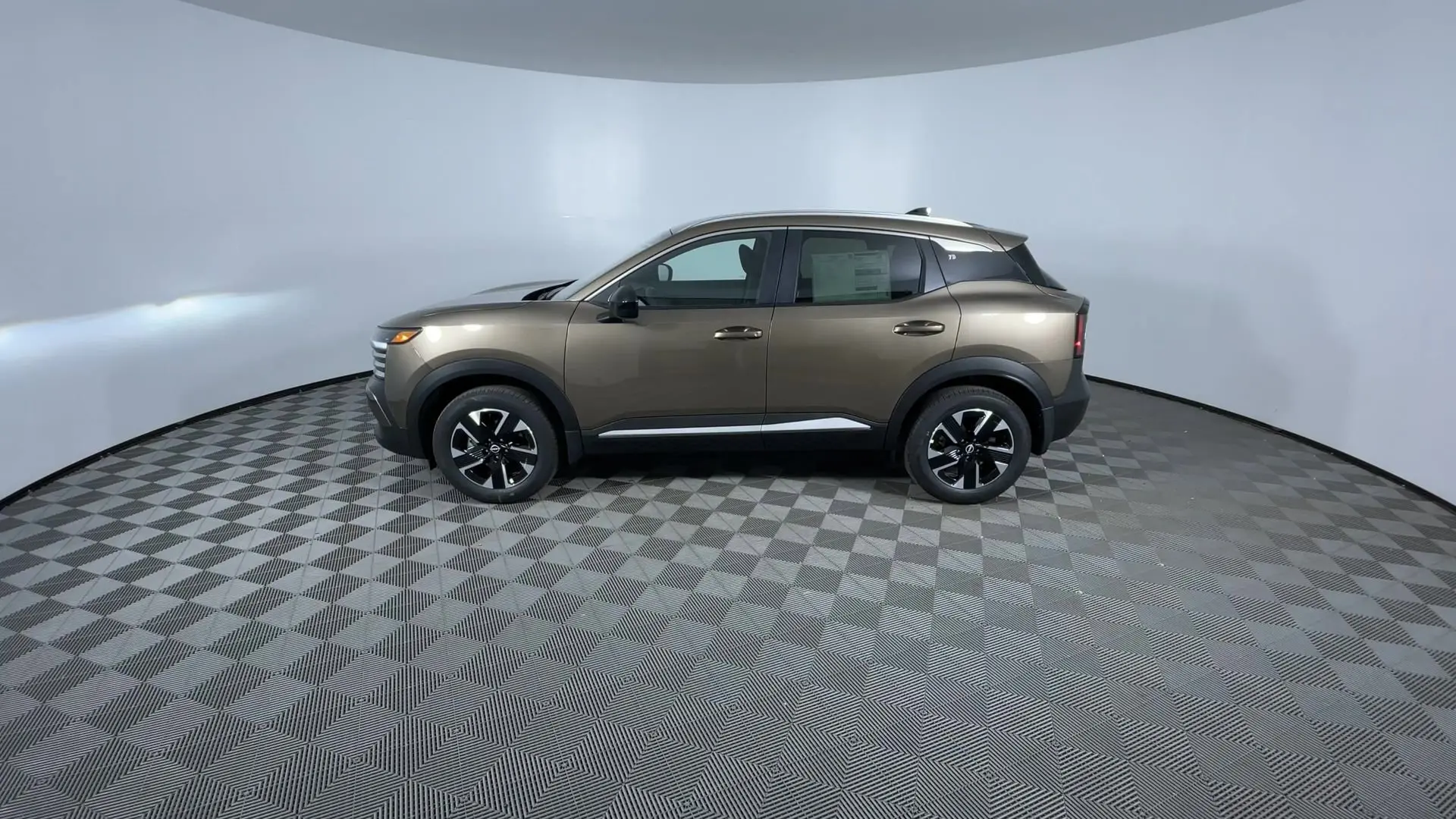 2026 Nissan Kicks SV photo 5