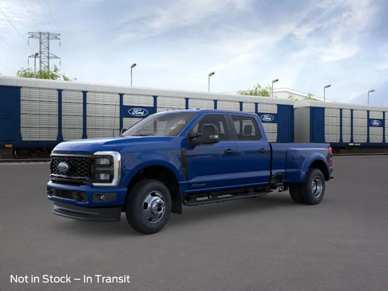 2026 Ford F-350 photo 2
