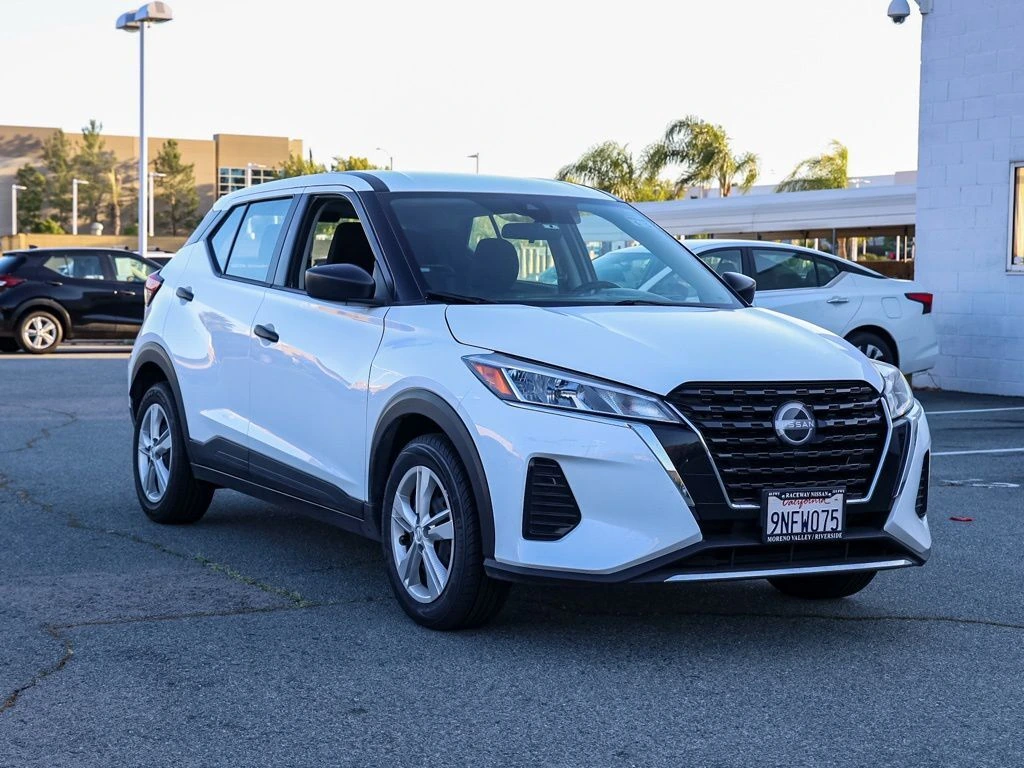 2024 Nissan Kicks