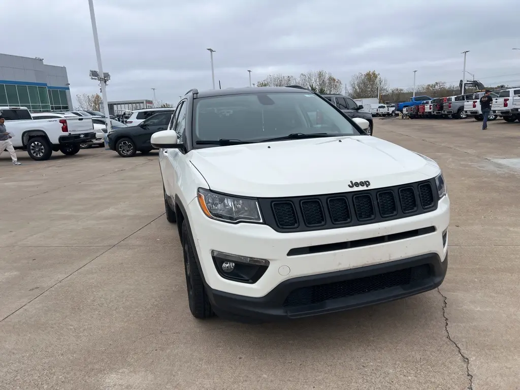 2020 Jeep Compass Altitude photo 3