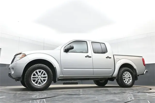 2016 Nissan Frontier SV photo 33