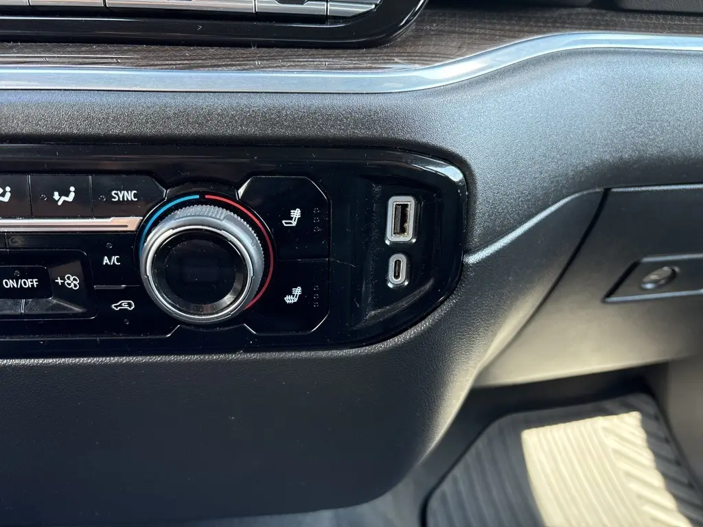 2023 Chevrolet Silverado 1500 LT1 photo 19