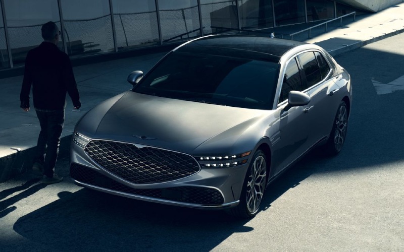 Highway Driving Assist 2 and Smart Cruise Control - Why Haysville, KS Drivers Feel at Ease in the 2026 Genesis G90
