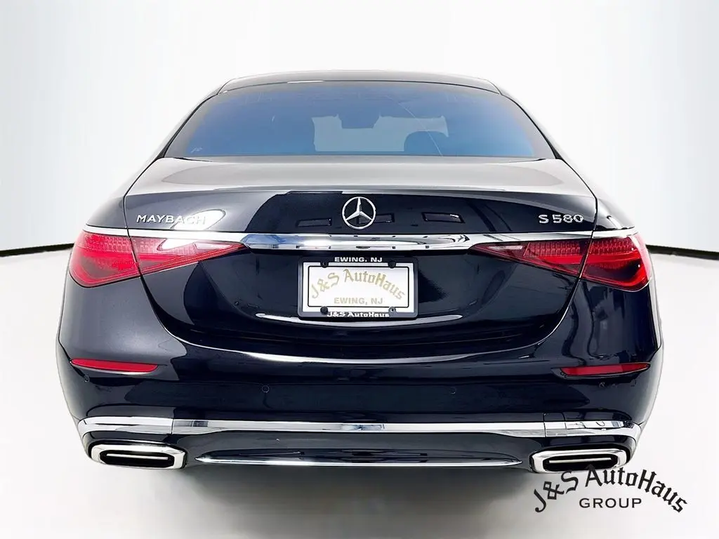 2024 Mercedes Benz S Maybach 580 4MATIC photo 4