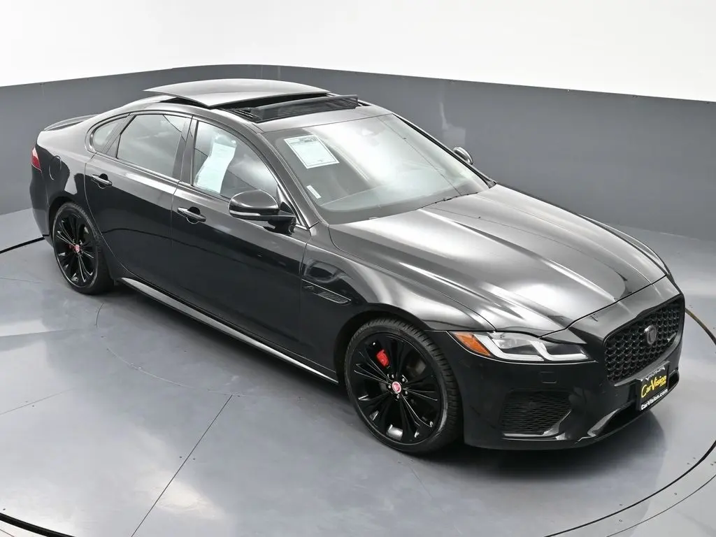 2022 Jaguar XF R-Dynamic SE photo 41