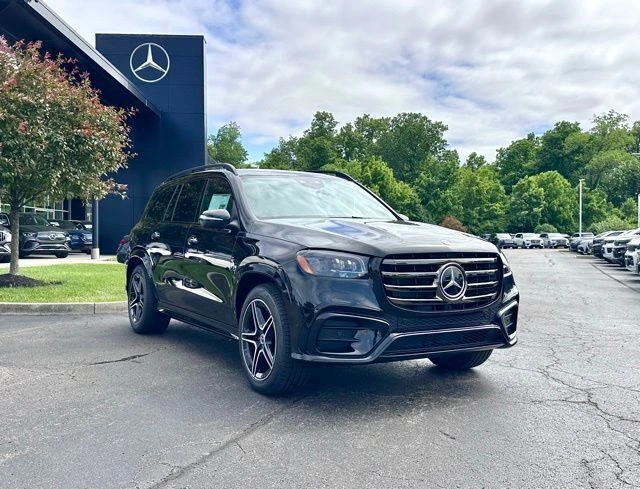 2026 Mercedes-Benz GLS GLS 450 4MATIC's photo