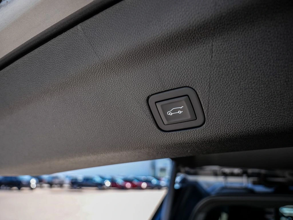 2026 Chevrolet Tahoe RST - Photo 13