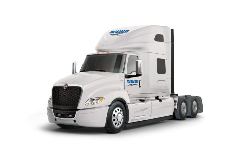 Tandem Axle Sleeper