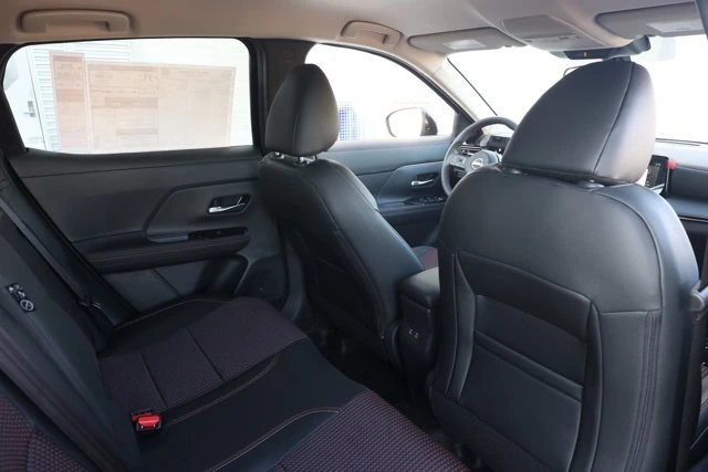 2025 Nissan Kicks SR - Photo 17