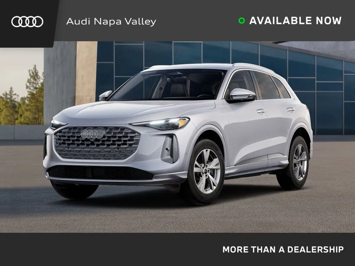 2025 Audi New Q5 Premium's photo