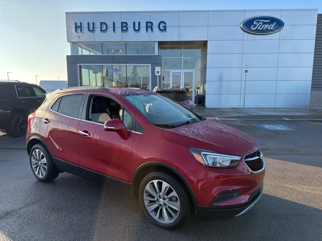 2019 Buick Encore Preferred's photo