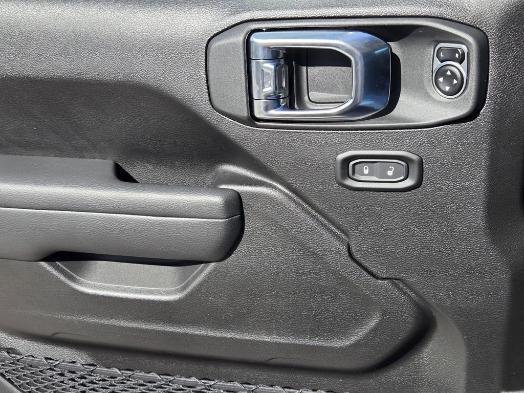 2026 Jeep Wrangler 4-Door Sport S - Photo 23