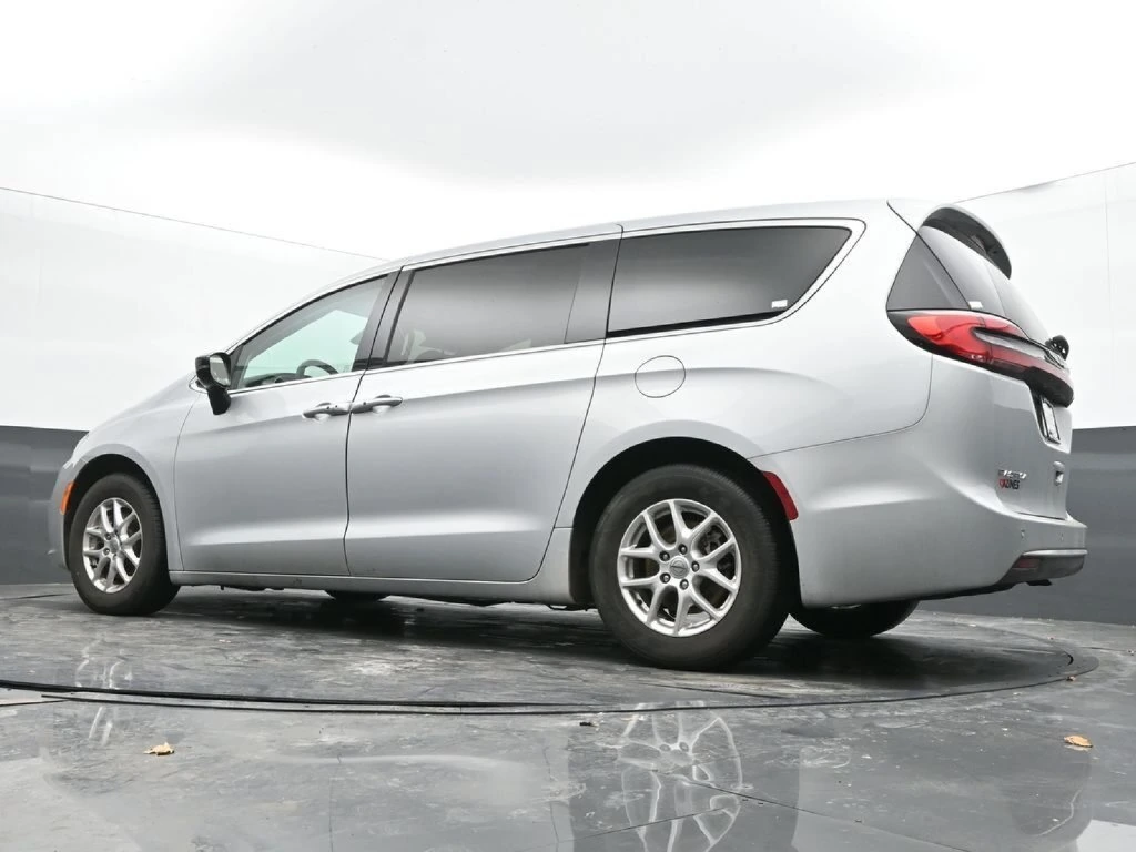 2024 Chrysler Pacifica Touring L - Photo 49