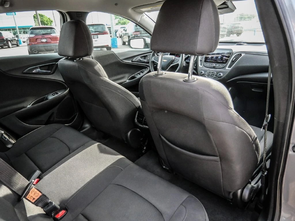 2024 Chevrolet Malibu 1LT - Photo 19