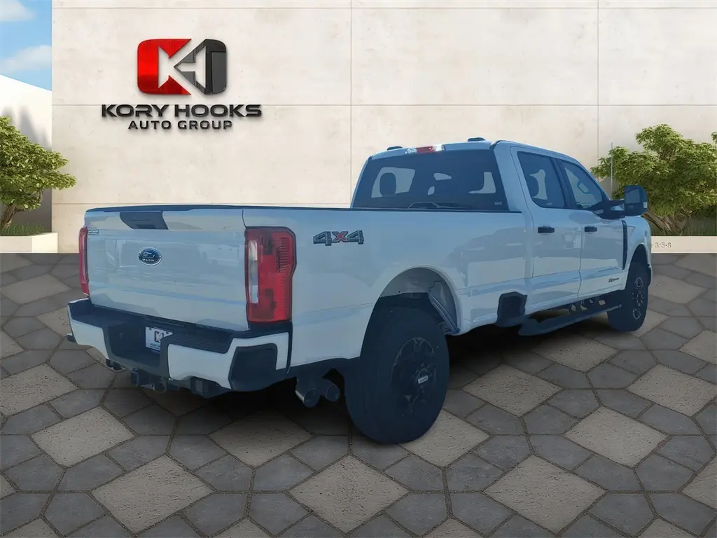 2026 Ford F-250 XL photo 3