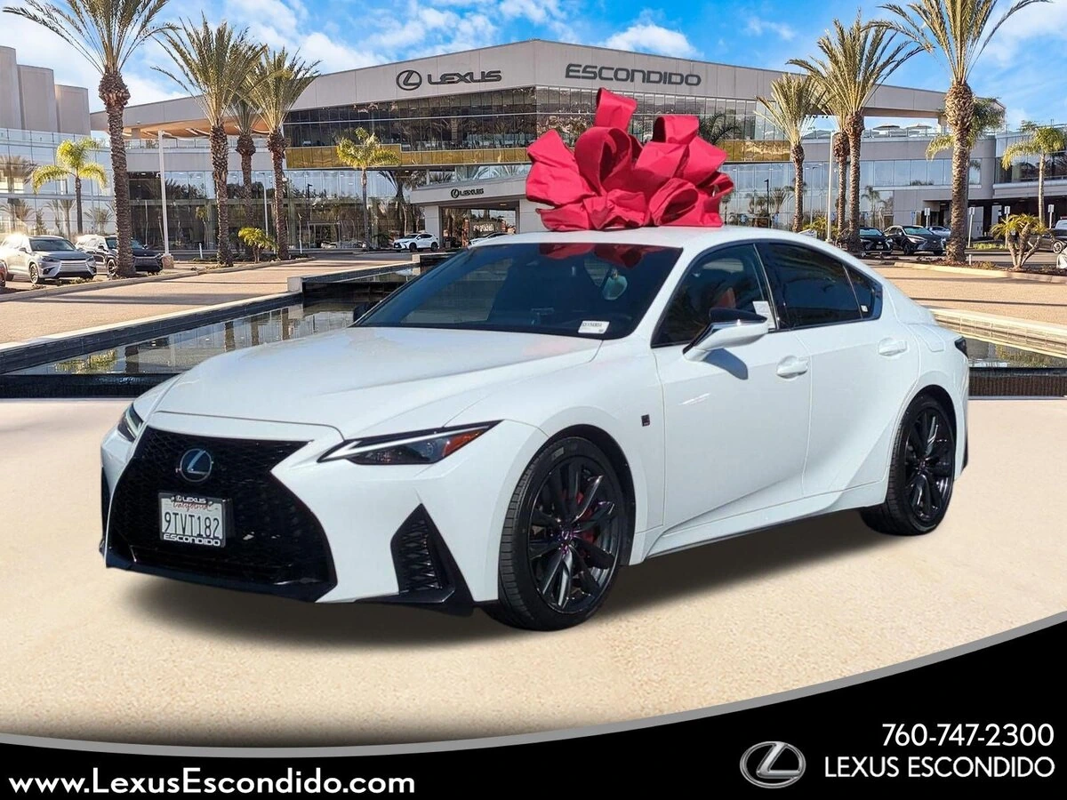 2025 Lexus IS