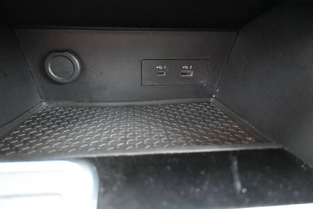 2025 Nissan Pathfinder SV - Photo 27