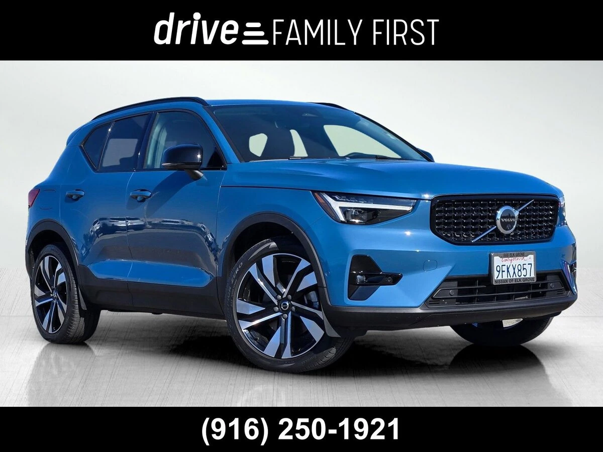 2023 Volvo - image 1