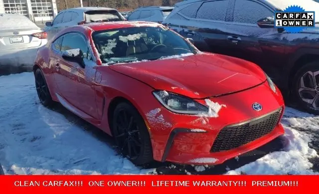 2024 Toyota GR86 Premium's photo