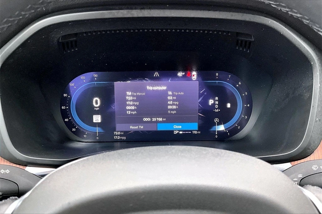 2024 Volvo - image 13