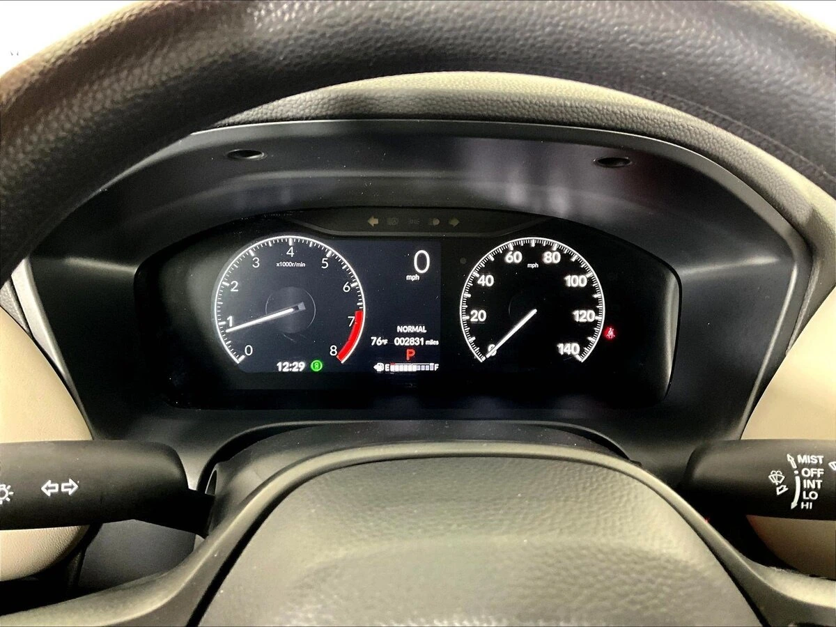 2025 Honda HR-V LX - Photo 13