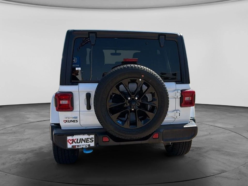 2023 Jeep Wrangler 4xe Sahara 4XE - Photo 8