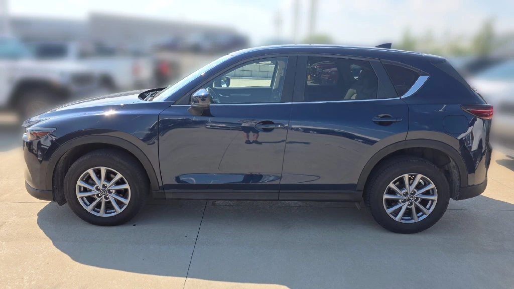 Used 2022 Mazda CX-5 S Select Package with VIN JM3KFBBM4N0580869 for sale in Kansas City