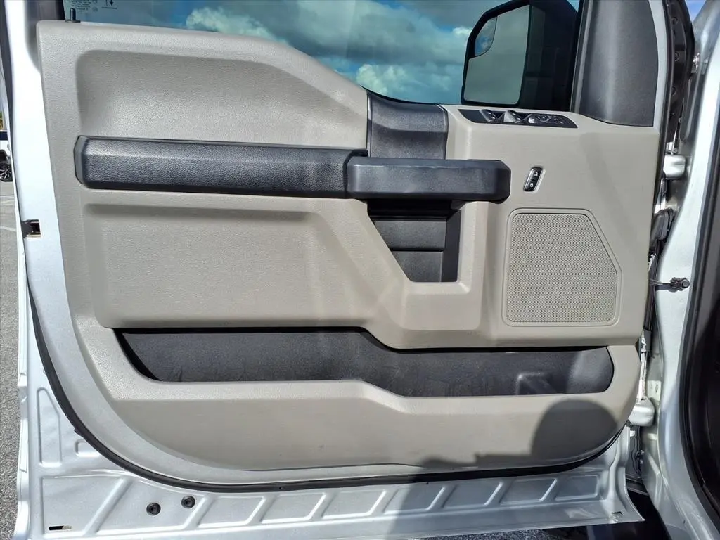 2019 Ford F-150 XL photo 22