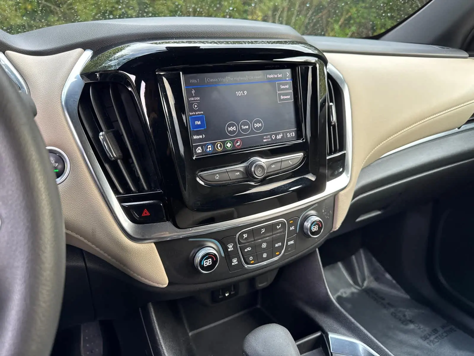 2023 Chevrolet Traverse LS photo 20