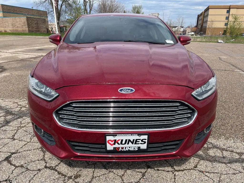 Used 2016 Ford Fusion SE with VIN 3FA6P0T9XGR131968 for sale in Beloit, WI