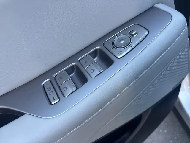 2024 Hyundai Palisade SEL photo 18