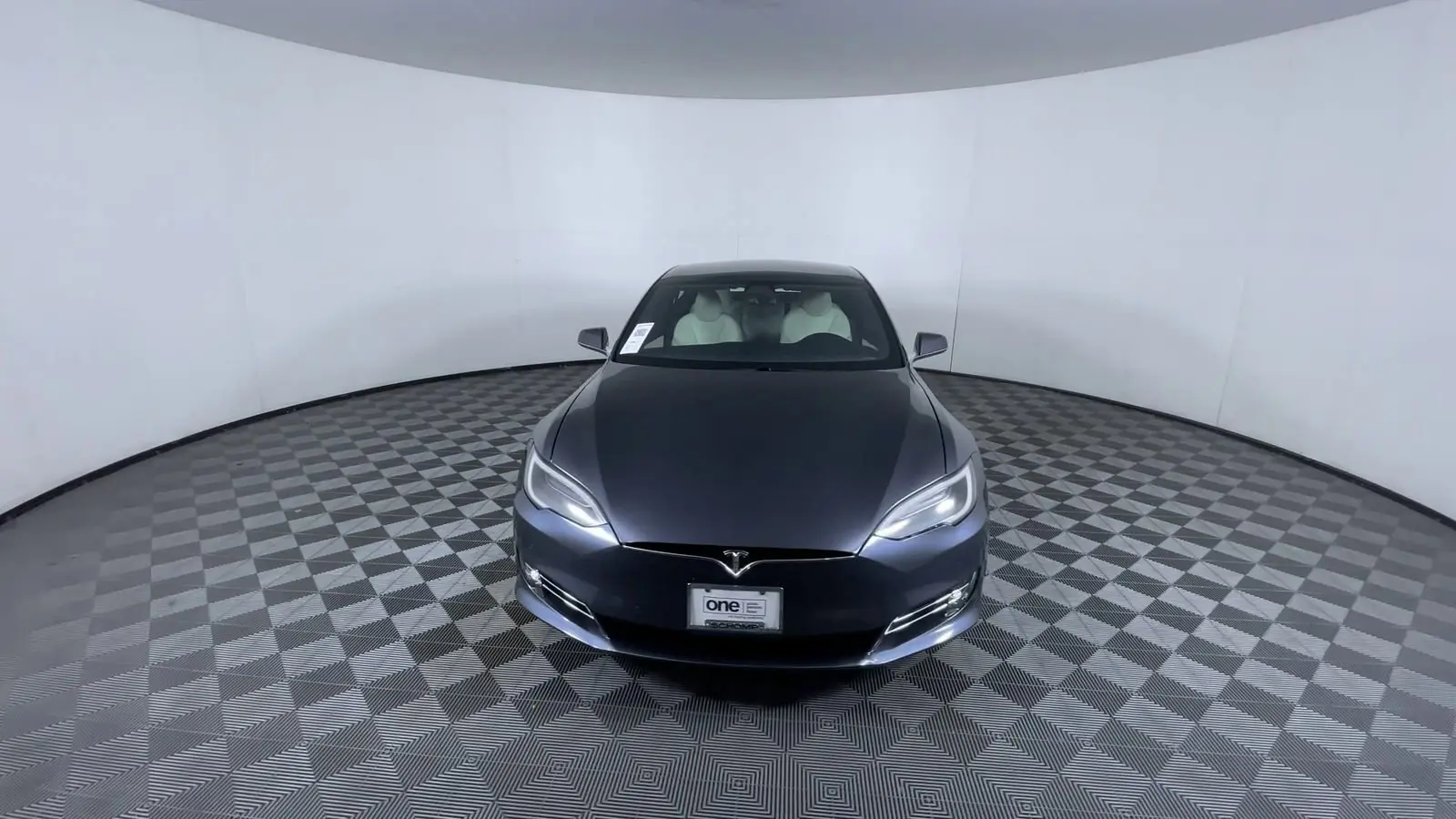 2021 Tesla Model S Long Range Plus photo 3