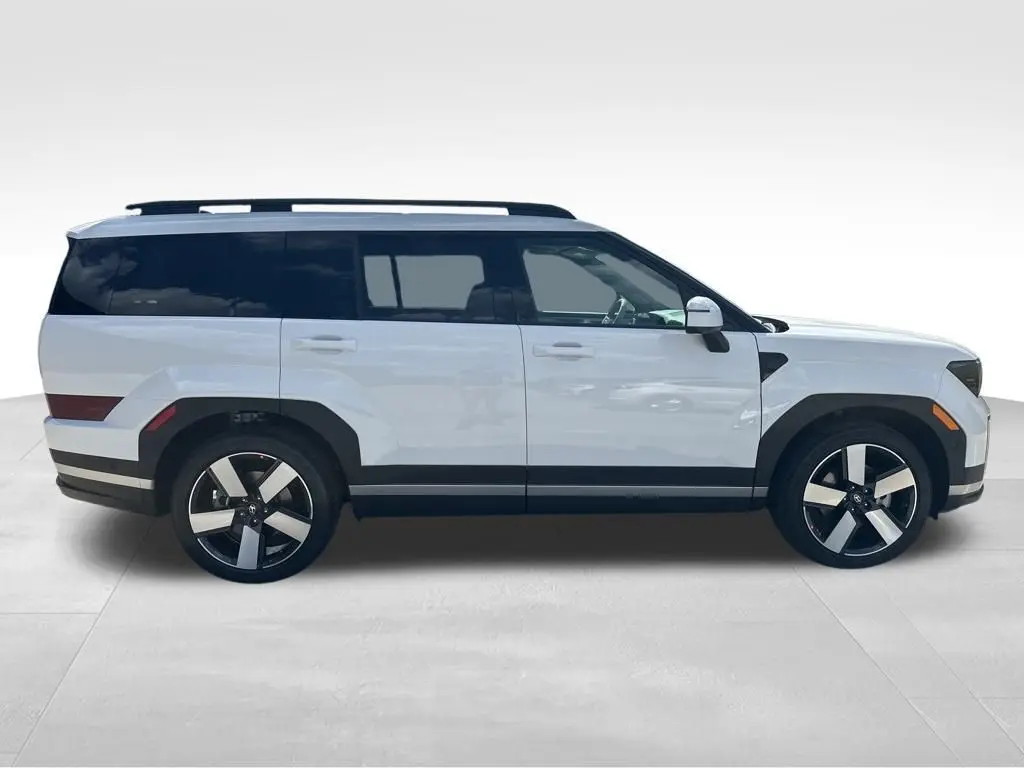 2026 Hyundai Santa Fe Limited photo 5