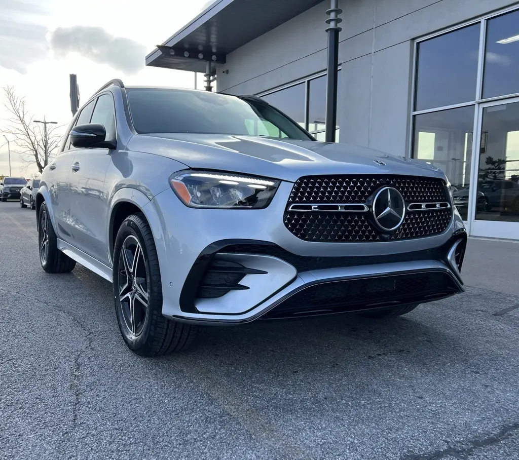 2026 Mercedes-Benz GLE GLE450's photo